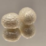 Kultyvuoti gėlavandeniai drožinėti perlai