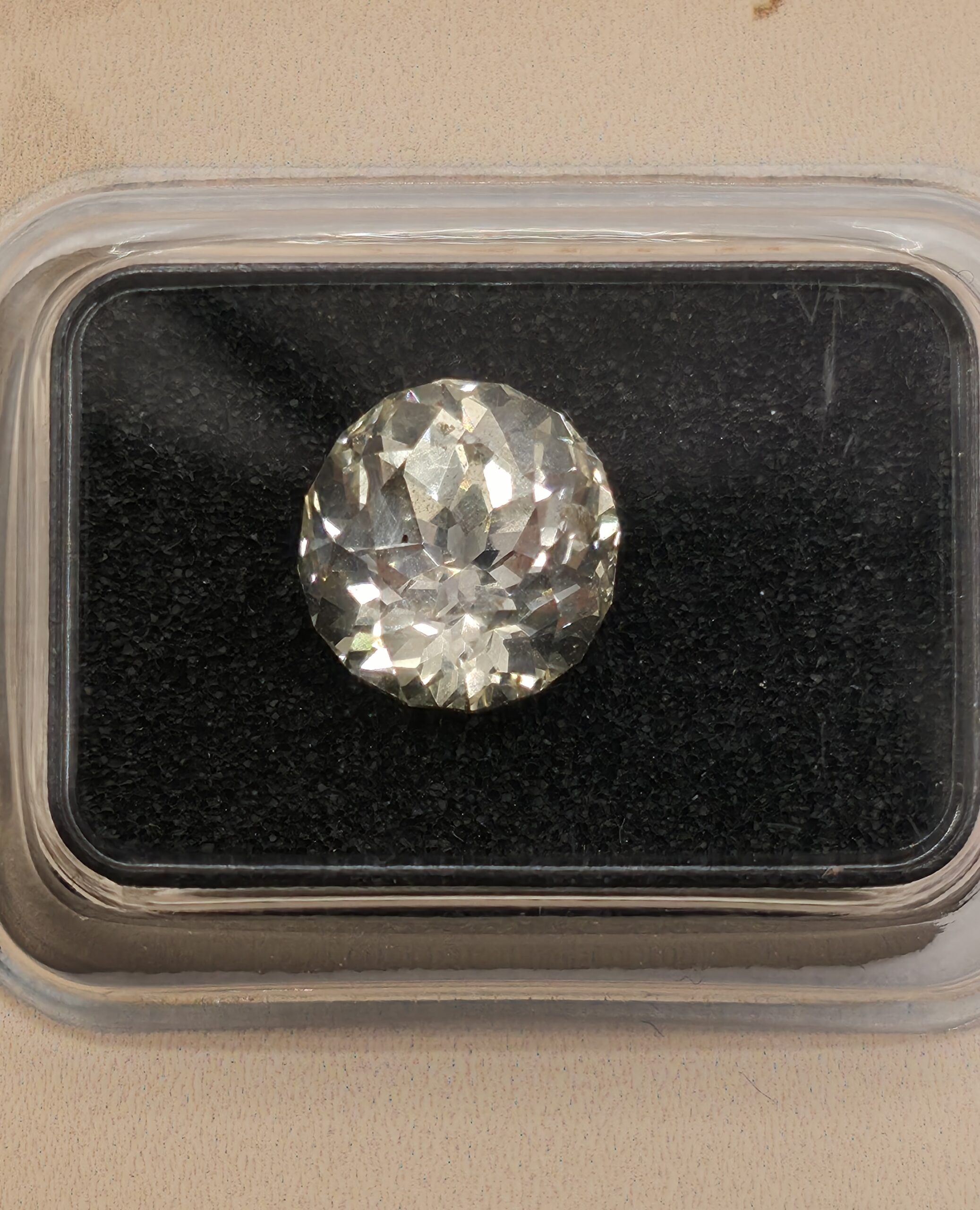 20260227_120746 Natūralus safyras - Image 1